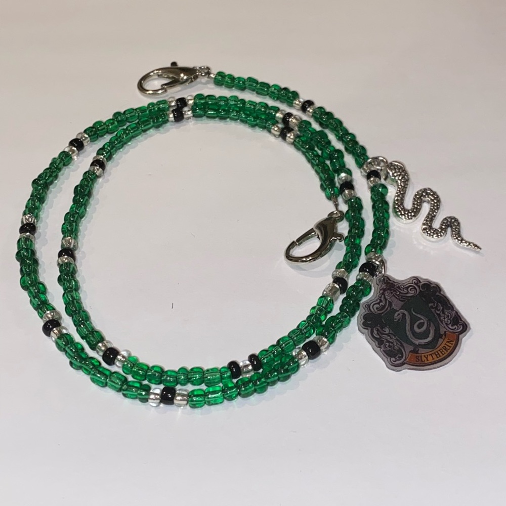 Harry Potter Slytherin Mask & Eyeglass Chain